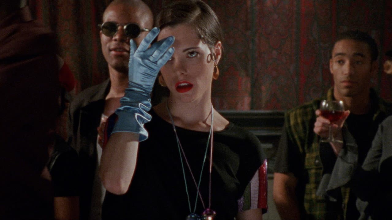 Party Girl still 6