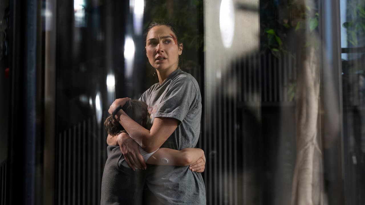 The Runner (2026): A Mother's Sprint Into Terror | Review still 4