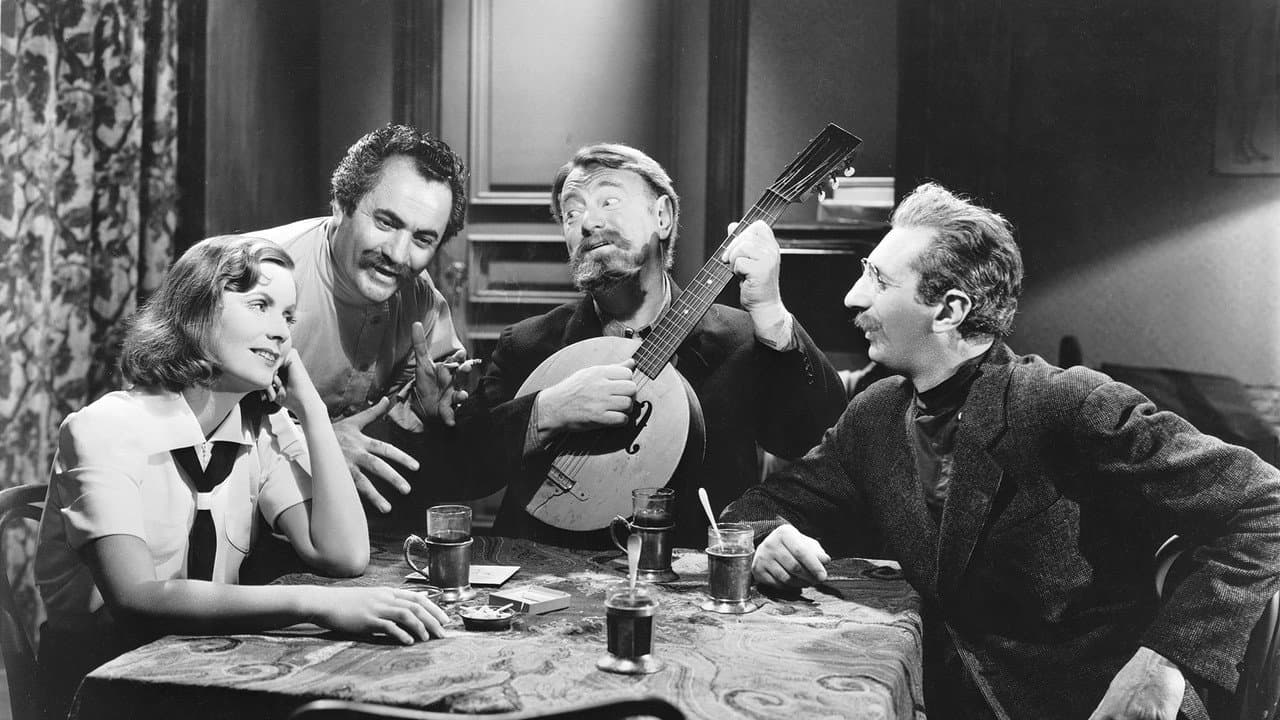 Ninotchka still 2